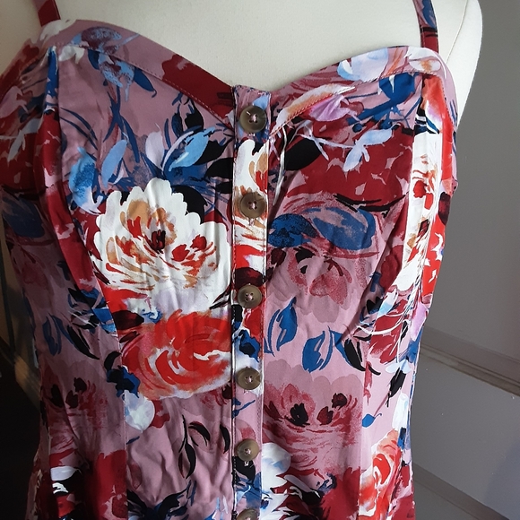 🔥Host Pick 🔥Torrid flare cami - Picture 3 of 7